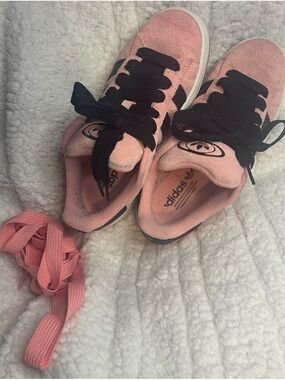 Adidas Campus 00s Pink Suede Sneakers Size 9 💕 Black Stripes + Extra Laces